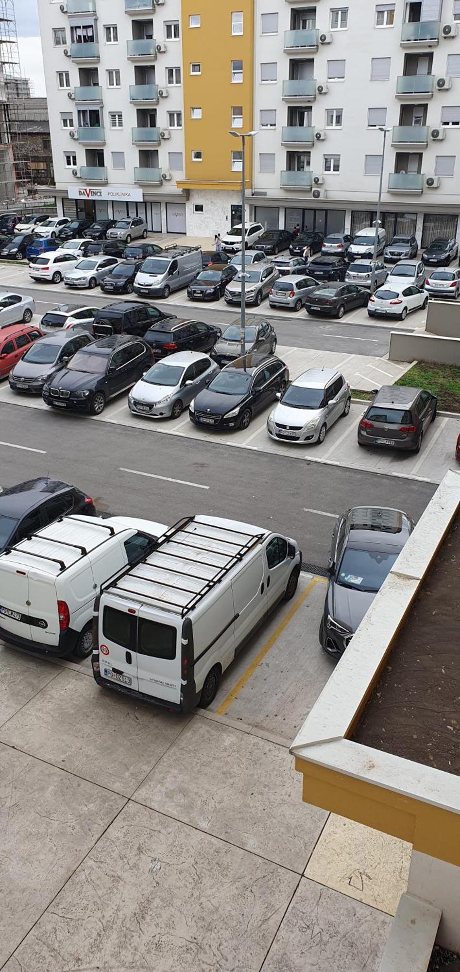 Odmor U Podgorici. Apartment Podgorica Bagian luar foto